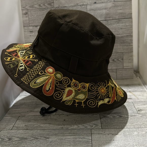 Brown embroidered floral owl garden bucket boho hat - Picture 4 of 5